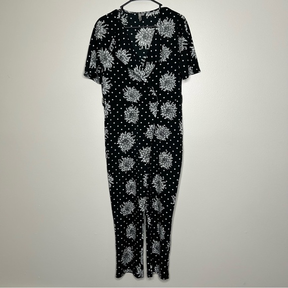 ASOS Black and White Patterned Jumpsuit - Picture 2 of 6